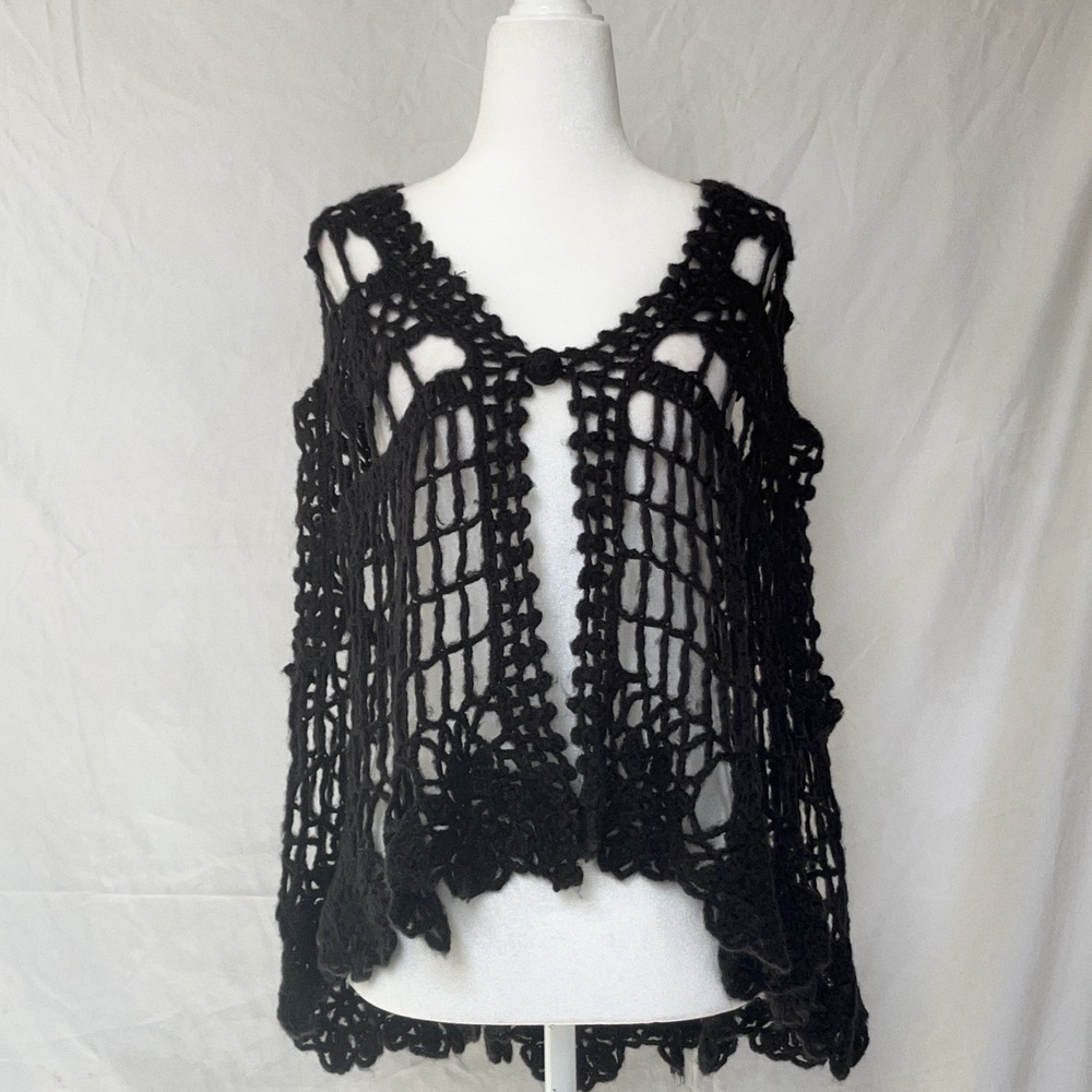 Vintage Open Knit Poncho Shawl Whimsigoth Fairy Hippie Boho Festival